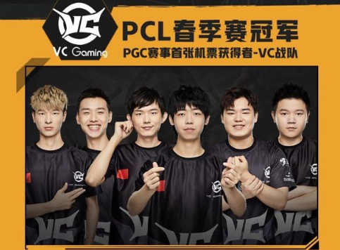 也展现了他 也展现了他