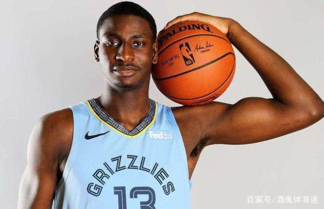 球送入篮筐 球送入篮筐